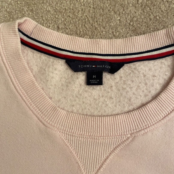Tommy Hilfiger Baby Pink Pullover Sweatshirt - Picture 2 of 4